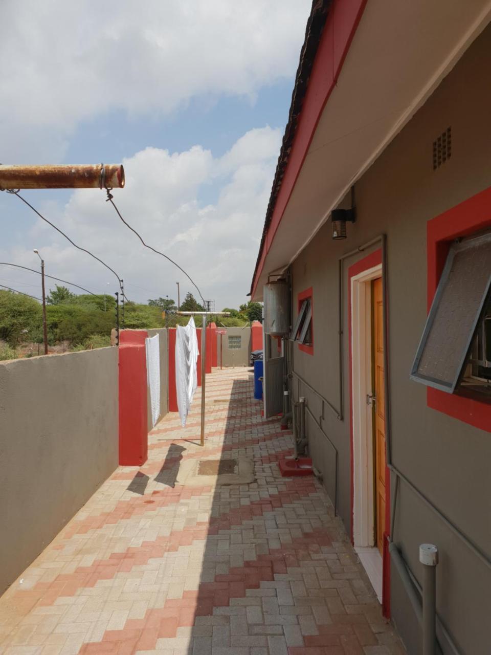 Mathlyn Guesthouse Gaborone Eksteriør billede