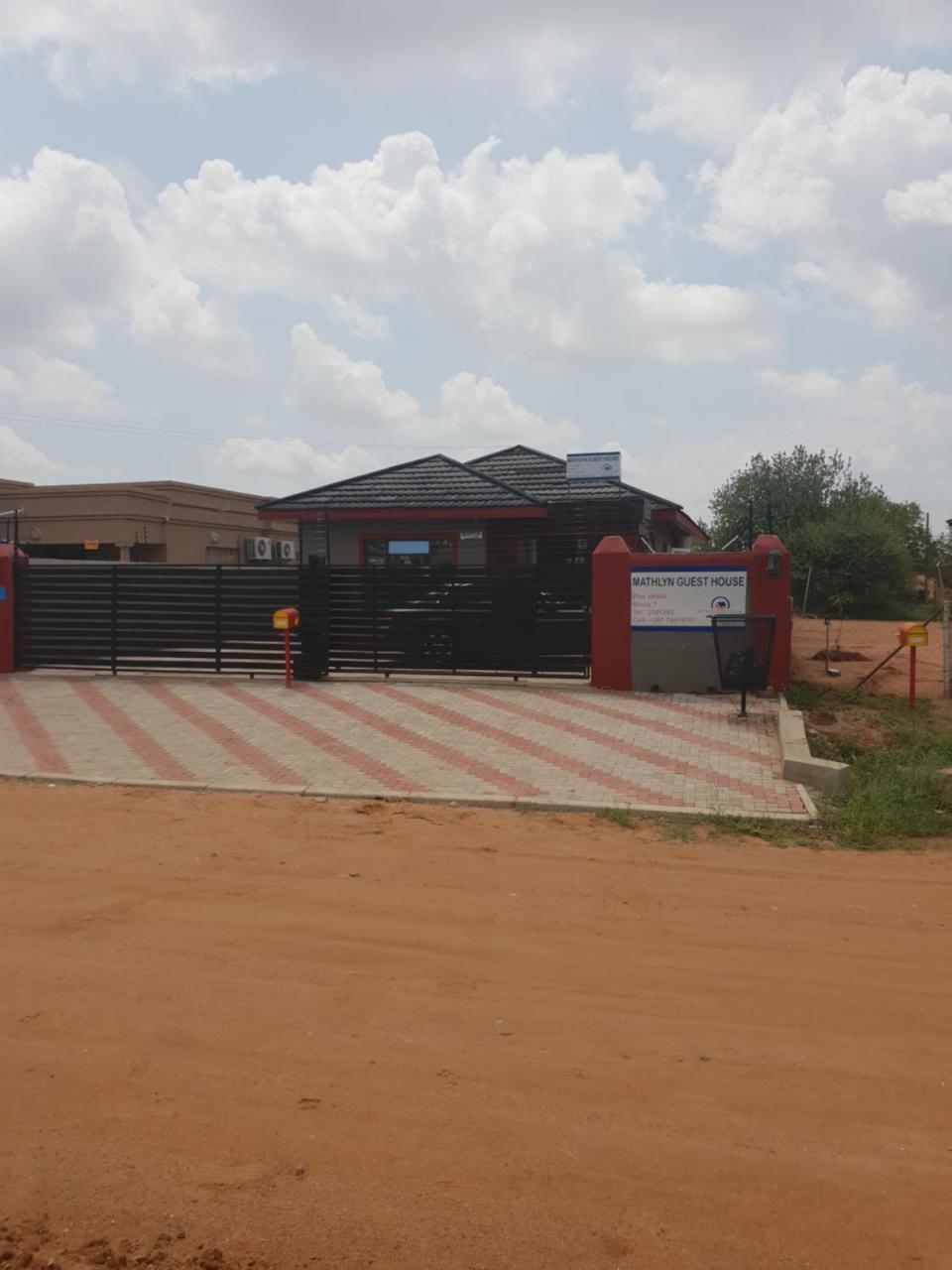 Mathlyn Guesthouse Gaborone Eksteriør billede